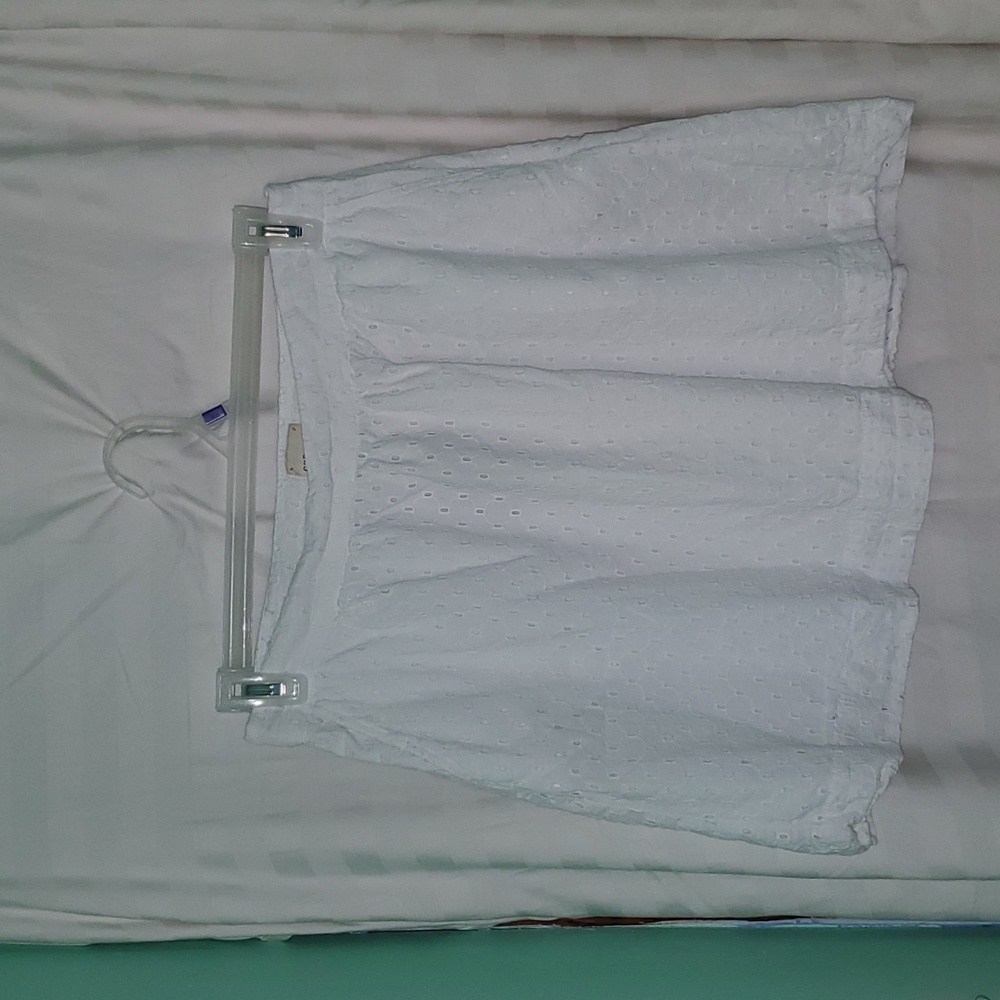 G.H. Bass & Co. white lace skirt